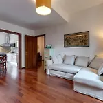 Malavolta Apartment By Mamo Florence